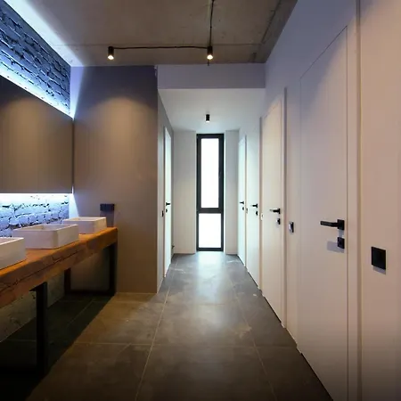 Baza Smart Hotel