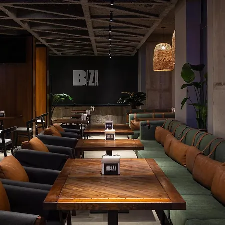 Baza Smart Hotel Boekovel